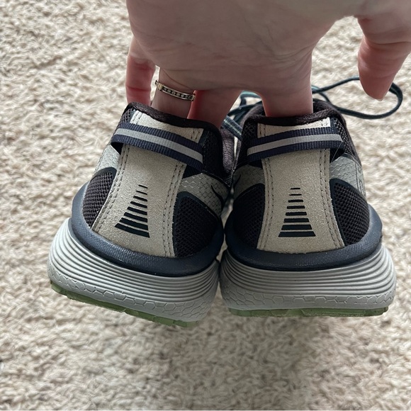 Hoka One One Challenger ATR 3 Women's Size 10 Running Shoes Midnight Navy - Picture 3 of 7